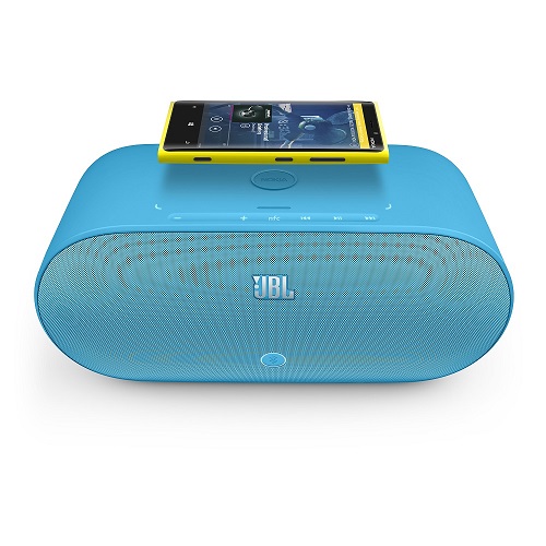 tl_files/telserwis/img/news/jbl-powerup-wireless-charging-speaker-for-nokia-with-nokia-lumia-920.jpg